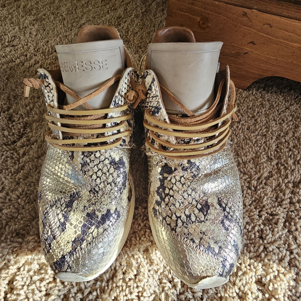 Esseutesse Lamb Leather Python Snake Sneakers Siz… - image 2